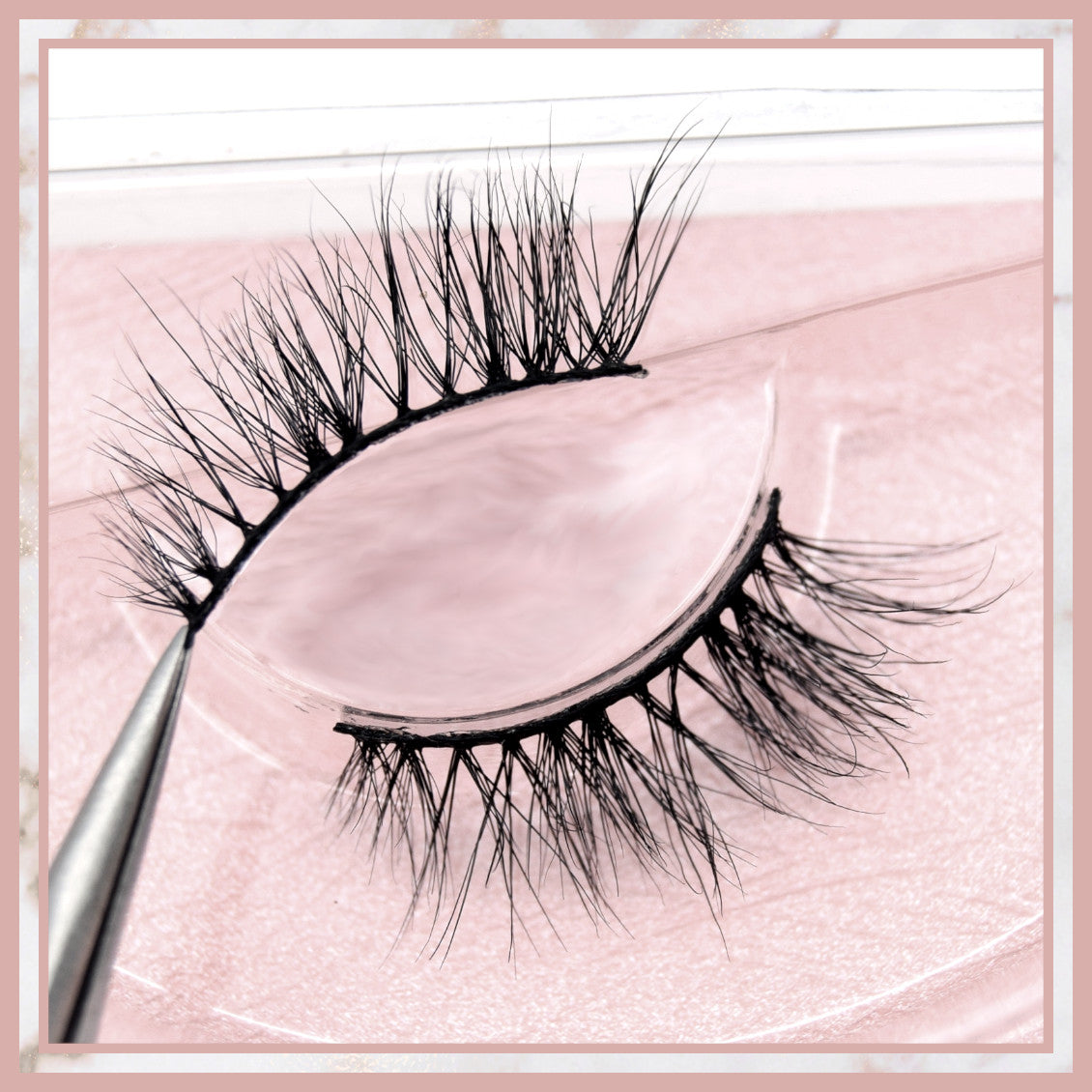 Luna Accent Lashes