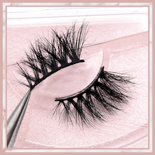 Maryanne Accent Lashes