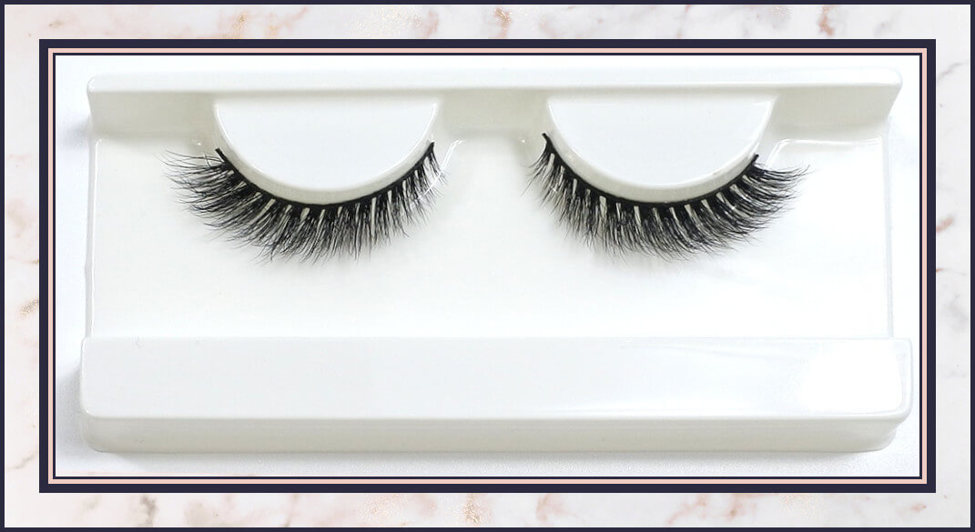 Angelica Winged Fox Eye Lashes