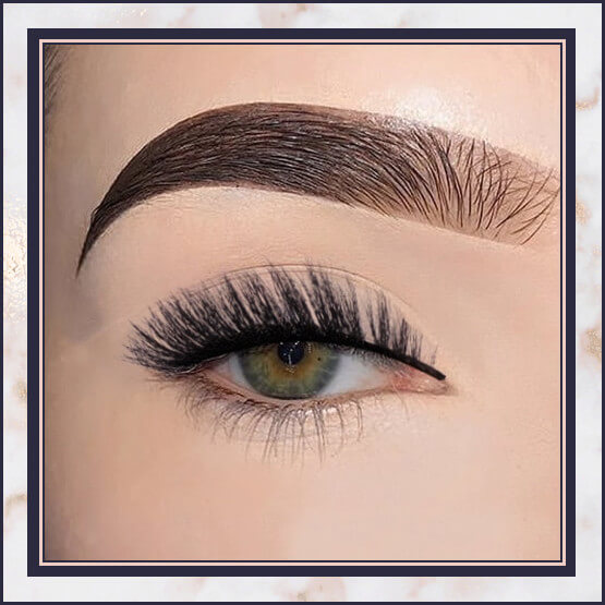 Alecia Winged Fox Eye Lashes